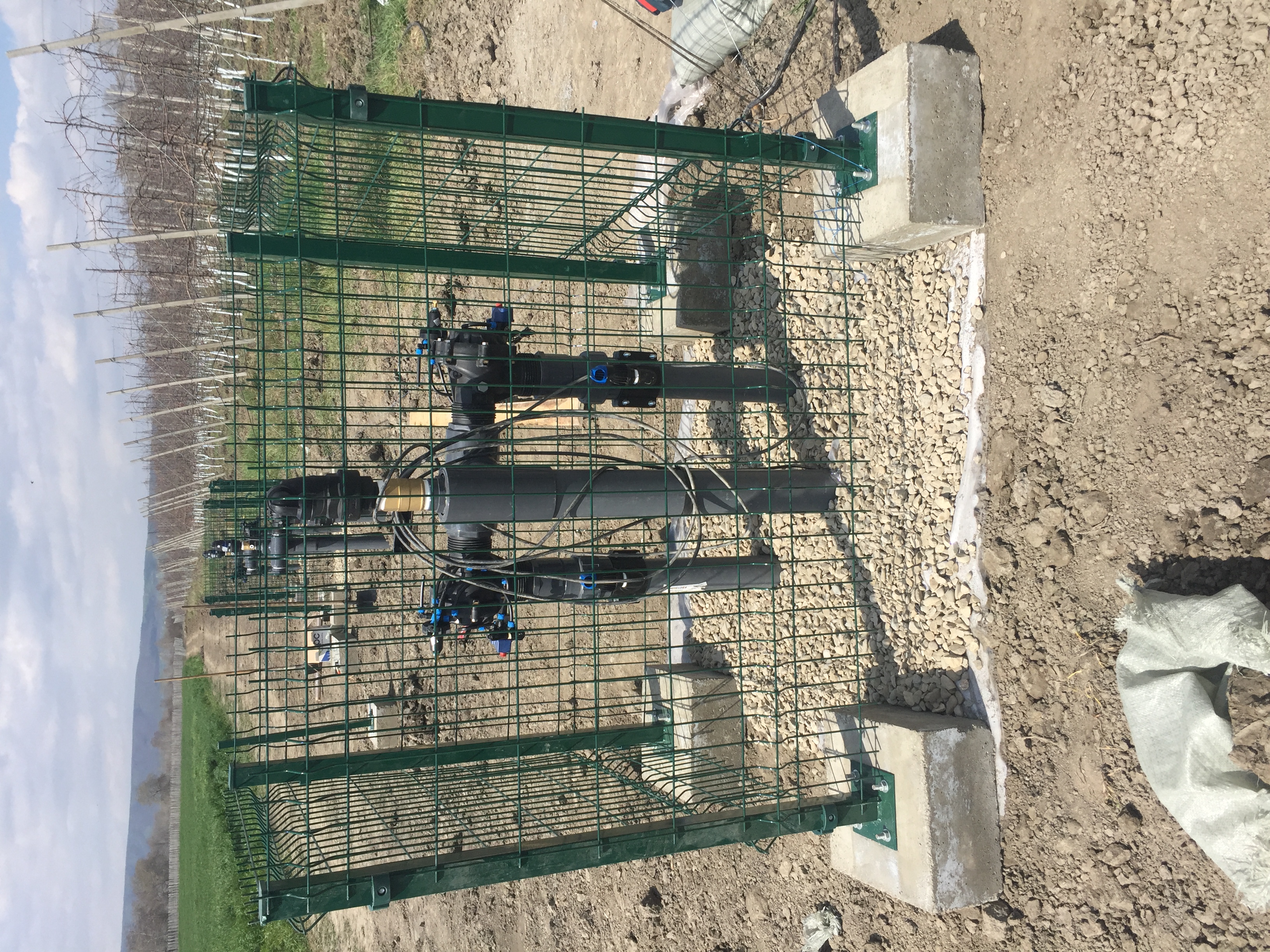 Система капельного полива для 25Га яблочного сада